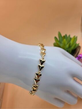 Gold Plated Heart Link Bracelet - Women's Jewelry